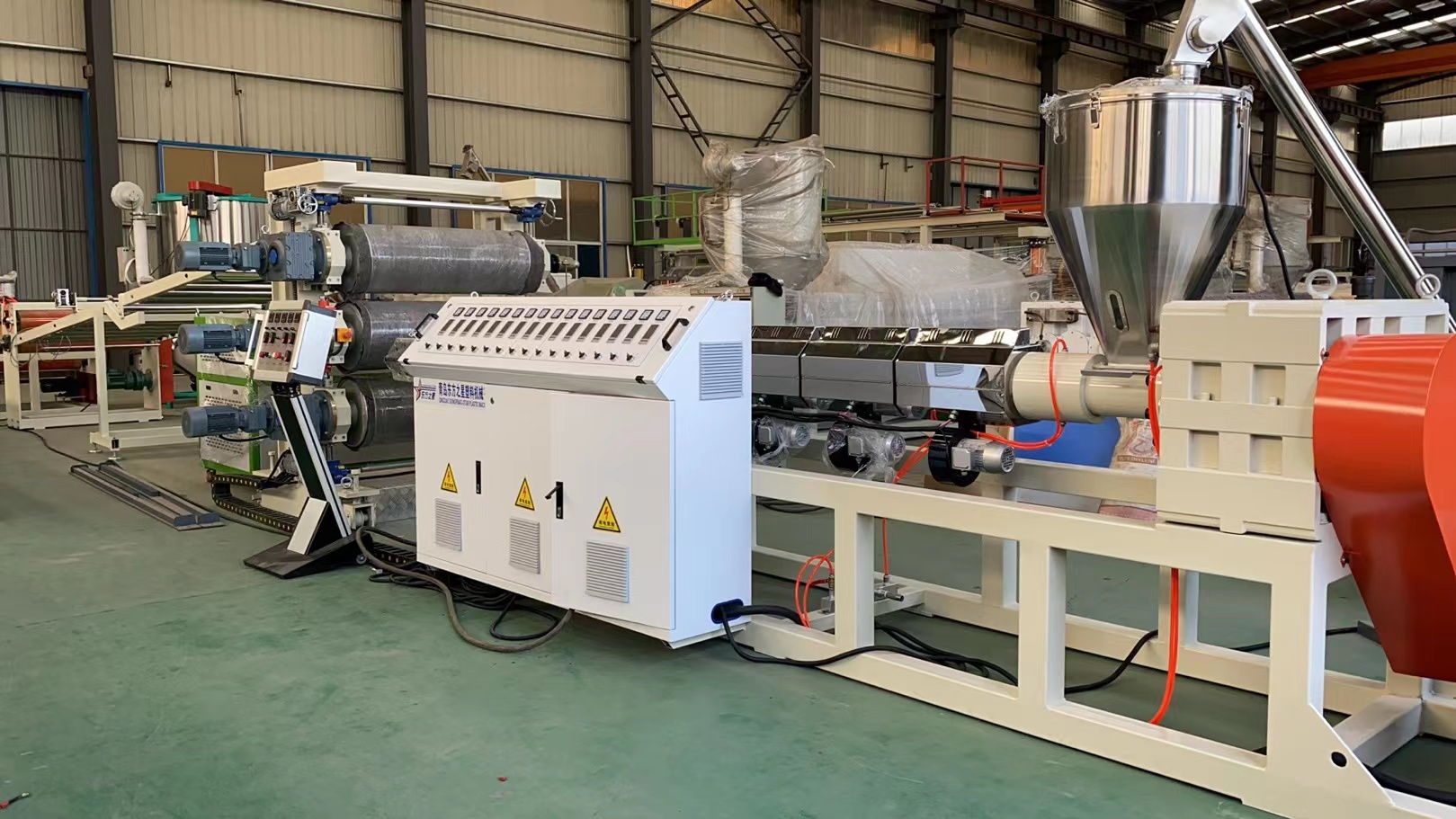 Påføring af PE kemisk skumplade