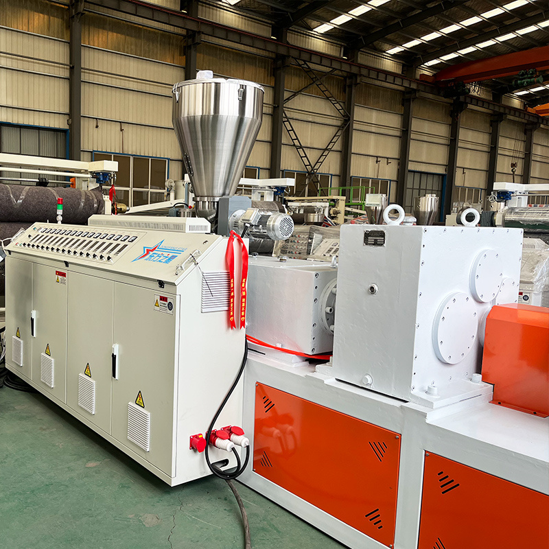 Konisk dobbeltskrue ekstruder