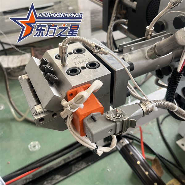 Højhastigheds TPE vandstop produktionslinje